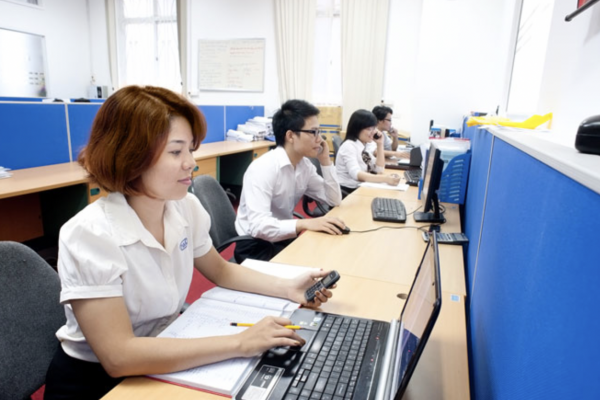 Giải đáp chi tiết học kế toán doanh nghiệp có khó không?