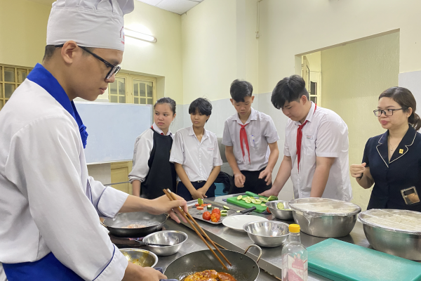 Lớp dạy nấu ăn cho học sinh uy tín, chất lượng tại Đà Nẵng?