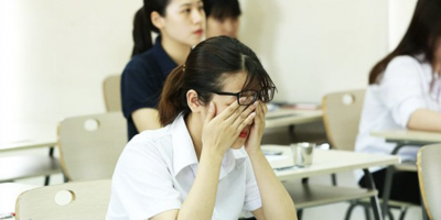 Trượt tốt nghiệp có phải học lại lớp 12 không? Học sinh nên làm gì? 