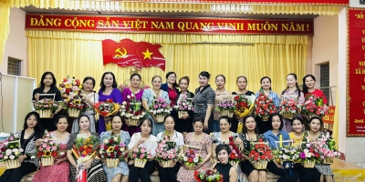 Có nên học lớp cắm hoa ngắn hạn ? 5 lợi thế khi học tại Ý Việt