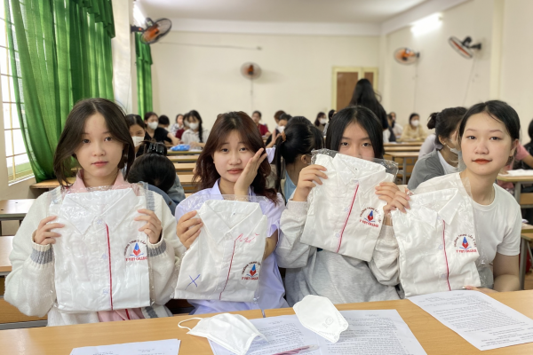 Vừa học nghề vừa học cấp 3 sau khi học hết lớp 9 có được không? 