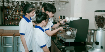 F&B Là Gì? Những bí mật về F&B không ai nói cho bạn biết!