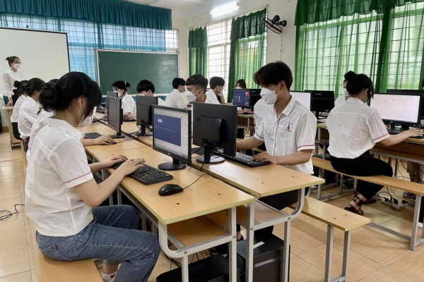 Giải đáp nhanh lập trình máy tính học những gì? làm được công việc gì?