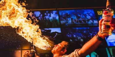 Hé lộ những kỹ thuật Flair Bartending khiến khách hàng phải WOW