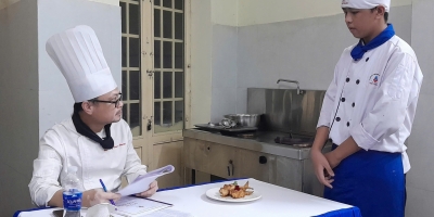 Chinh phục học phần món Việt cùng sinh viên Ý Việt (Phần 1)