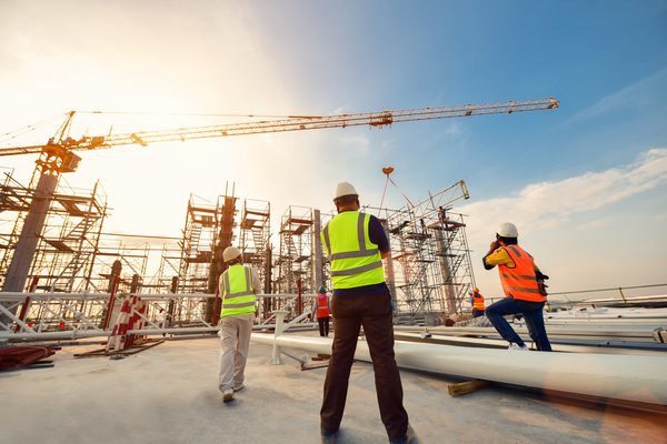 Học trung cấp xây dựng dân dụng lương tháng bao nhiêu?
