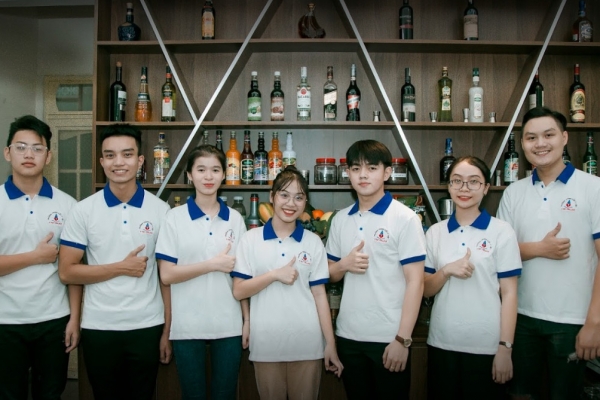 Quy trình nghiệp vụ phục vụ nhà hàng người mới phải biết!