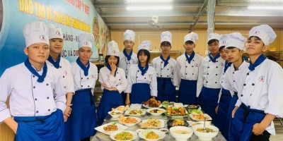 Học sinh – Sinh viên Ngành Chế Biến Món Ăn Cơ Sở 4 Hoàn Thành Kỳ Thi Chuyên Đề Món Việt