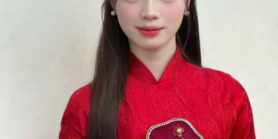 Trải nghiệm học trang điểm tại Đà Nẵng qua buổi thực hành makeup cô dâu tại Ý Việt