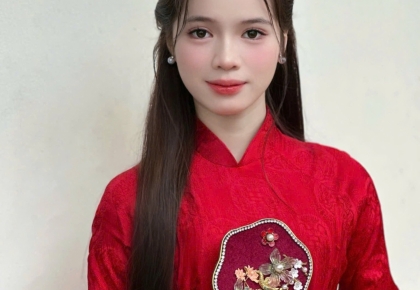 Trải nghiệm học trang điểm tại Đà Nẵng qua buổi thực hành makeup cô dâu tại Ý Việt Trải nghiệm học trang điểm tại Đà Nẵng qua buổi thực hành makeup cô dâu tại Ý Việt