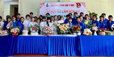 Ý Việt tổ chức Hội thi cắm hoa chào mừng Ngày Phụ nữ Việt Nam 20/10 Ý Việt tổ chức Hội thi cắm hoa chào mừng Ngày Phụ nữ Việt Nam 20/10