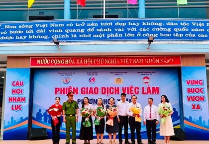 Ý Việt đồng hành cùng học sinh tại Ngày hội Tư vấn nghề nghiệp và Giới thiệu việc làm Ý Việt đồng hành cùng học sinh tại Ngày hội Tư vấn nghề nghiệp và Giới thiệu việc làm