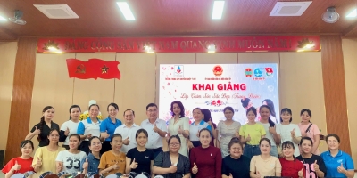 LỚP HỌC TRANG ĐIỂM MIỄN PHÍ TẠI ĐIỆN BÀN TÂY CHÍNH THỨC KHAI GIẢNG LỚP HỌC TRANG ĐIỂM MIỄN PHÍ TẠI ĐIỆN BÀN TÂY CHÍNH THỨC KHAI GIẢNG