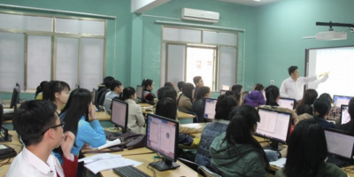 Học phí hệ vừa học vừa làm cao hay thấp ?