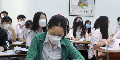 Học trung cấp có phải thi không?
