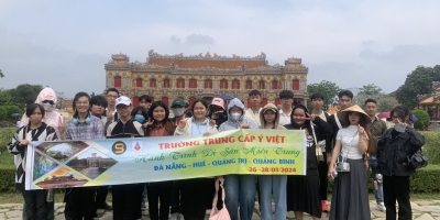 Là nữ thì có nên học hướng dẫn du lịch không?