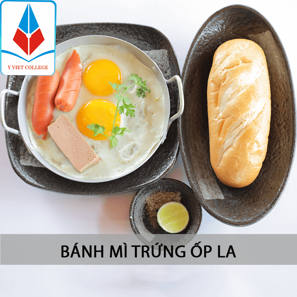 banh-mi-trung-op-la-hoc-nau-an-sang-tai-nha