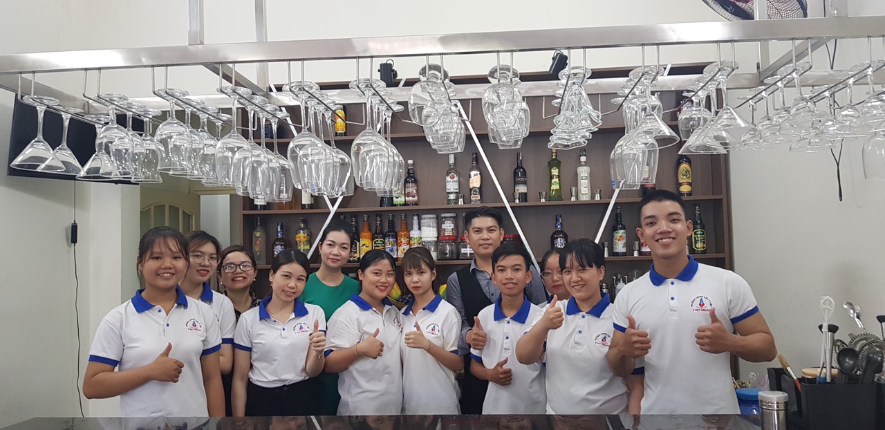 Học kỹ thuật pha chế tại Đà Nẵng